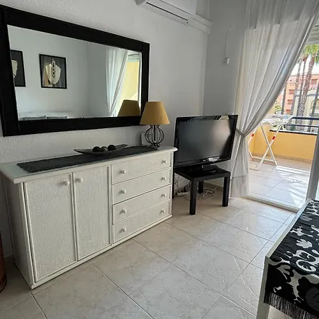 Primera Linea En Appartamento *